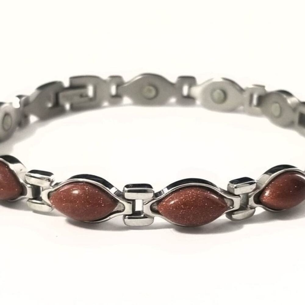 Women’s 316L stainless‎ steel sandstone magnetic bracelet 8 inches